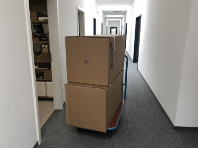 Auf geht es in das Fahrzeug.