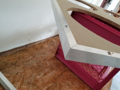 20180808_152903.jpg (158.08 KiB) 2830 mal betrachtet Echt nicht einfach der Schnitt ohne Anschlag an der Säge !