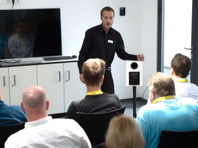 Markus Pedal referierte über die maßgeblich von ihm gestaltete nuPro X-Serie.