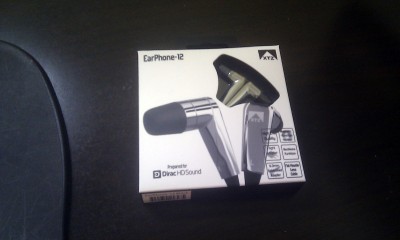 Earphone_12_1.jpg
