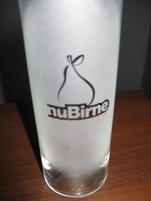 Nubert-Schnaps &quot;nuBirne&quot;