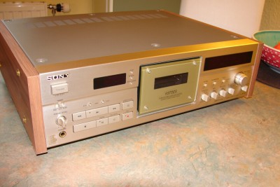 Sony Deck1.JPG