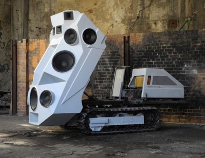 selbstfahrer mit kettenantrieb.....